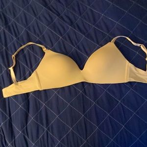Auden 32D Nursing Bra